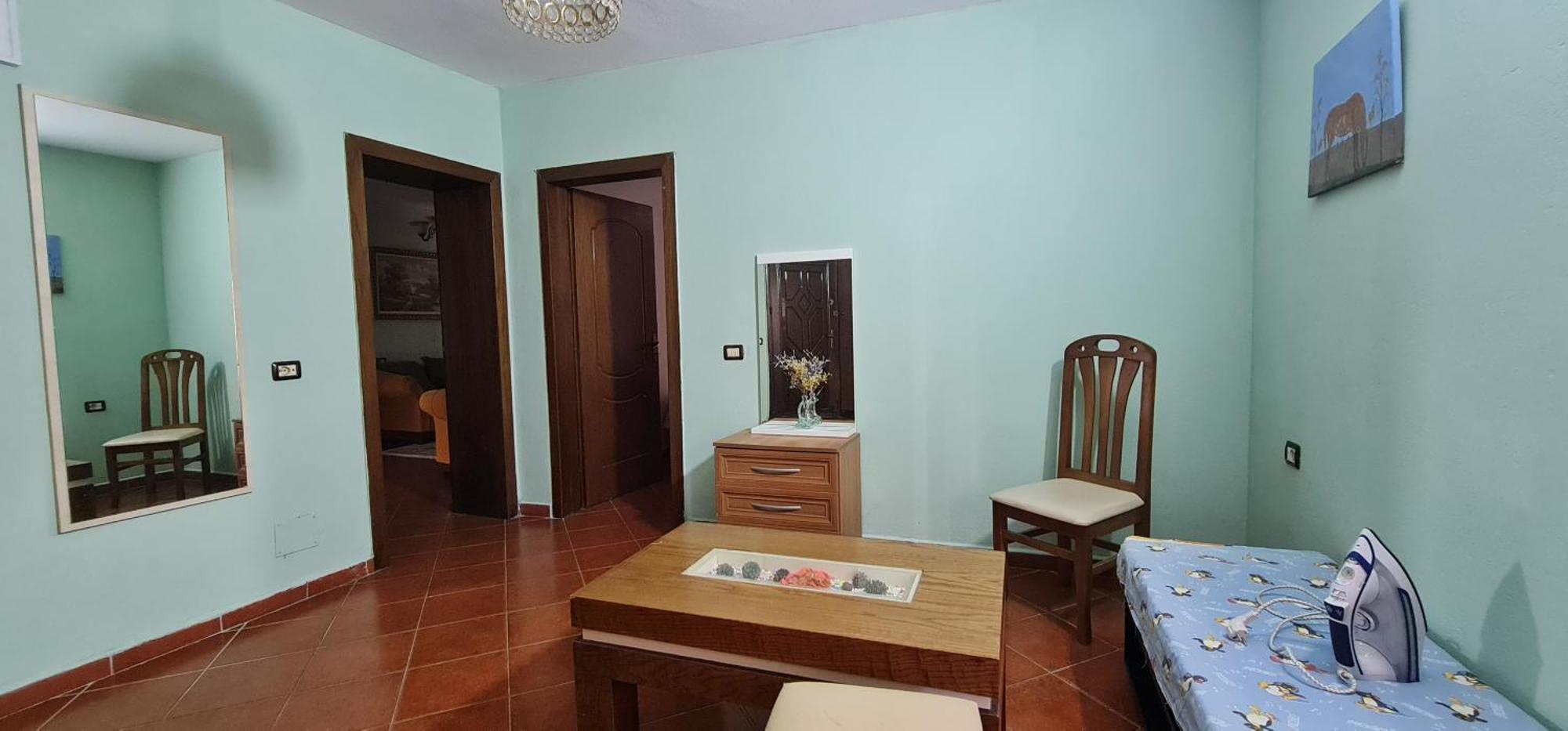 Calmly, Spacious Apartment Next To Usa Embassy Tirana Eksteriør billede