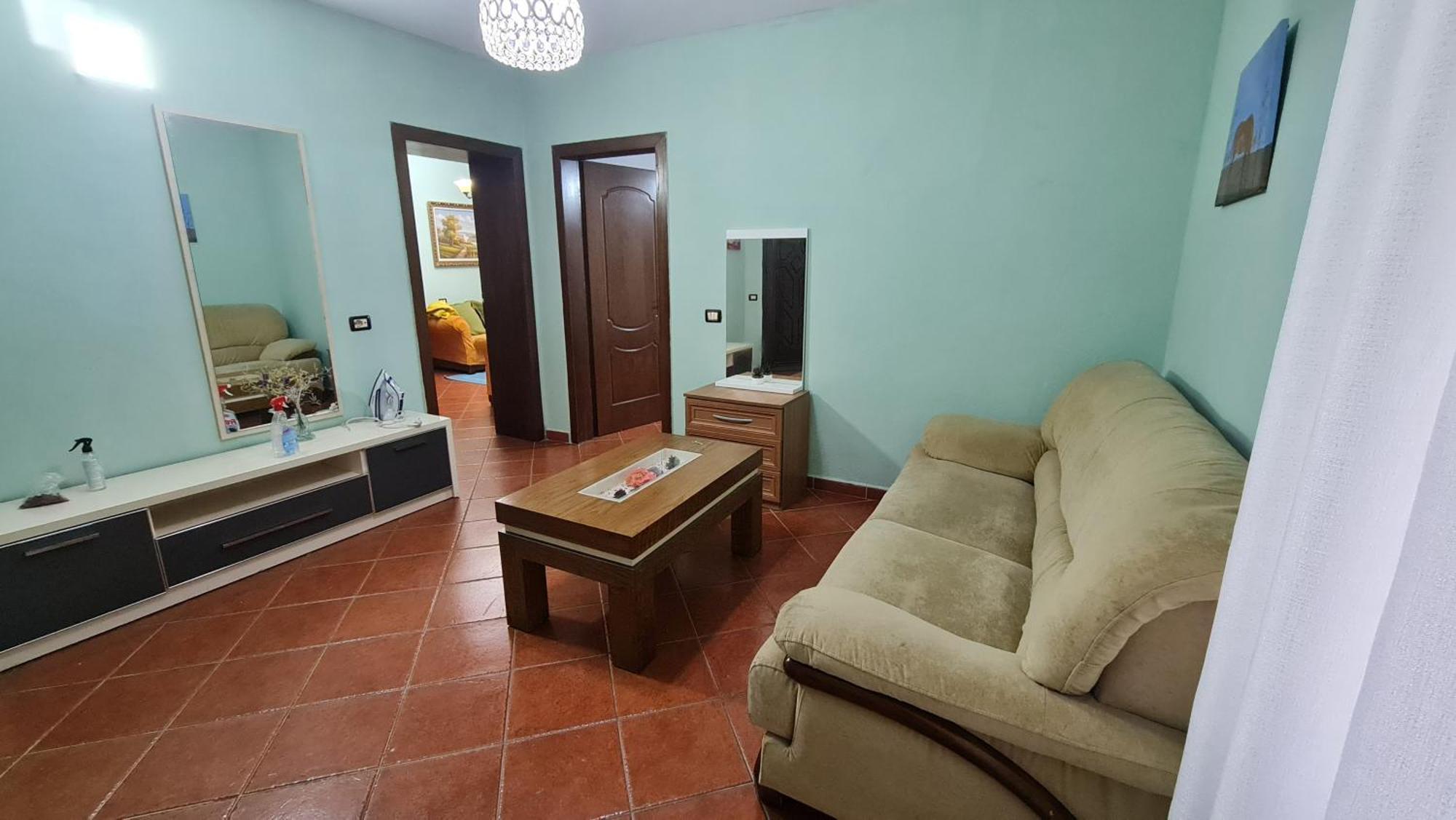 Calmly, Spacious Apartment Next To Usa Embassy Tirana Eksteriør billede